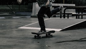 bet365官方方-尖刀与巨舰，莎拉波娃的绝地反击与巴黎圣日耳曼的王者之路